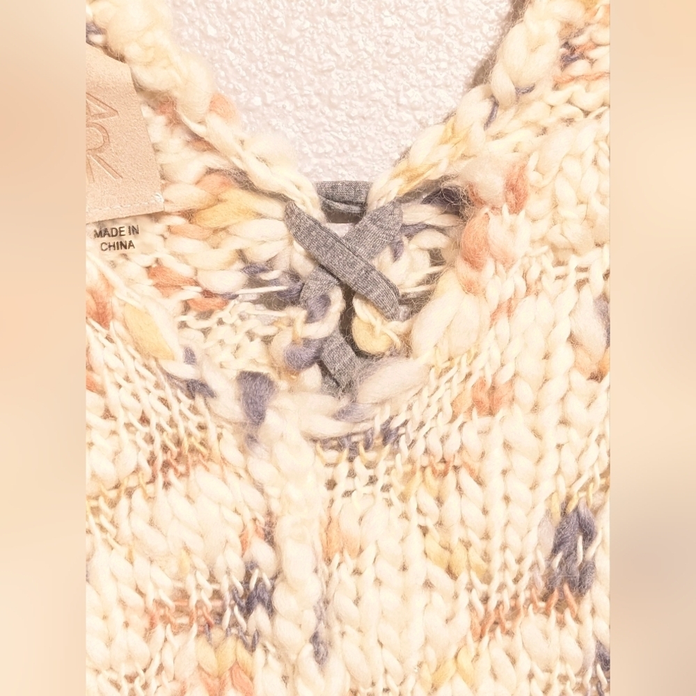 Chaser NWT Chunky Knit Lace-Up Back Sweater Size S Cozy Fall Winter - Picture 4 of 9